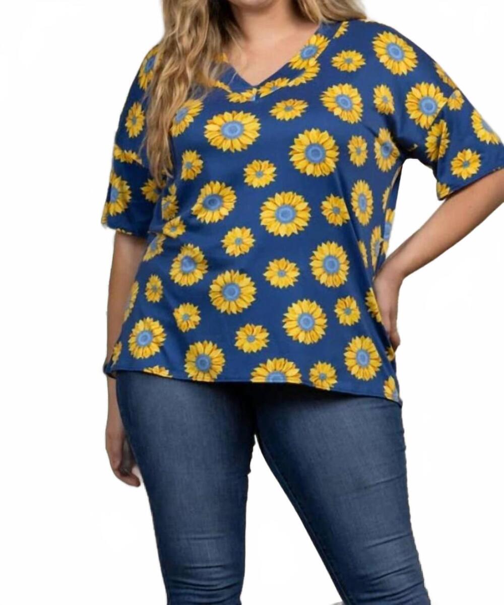 NEW 11 DEGREES women's sunflower print tee in blue